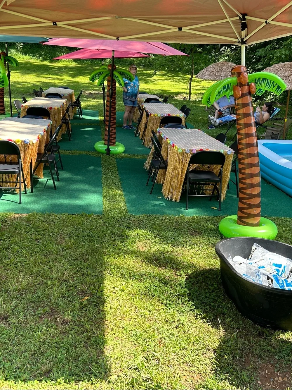 Inflatable Tropical Party Set - Palm Trees & Floaties in Green, Brown, Pink